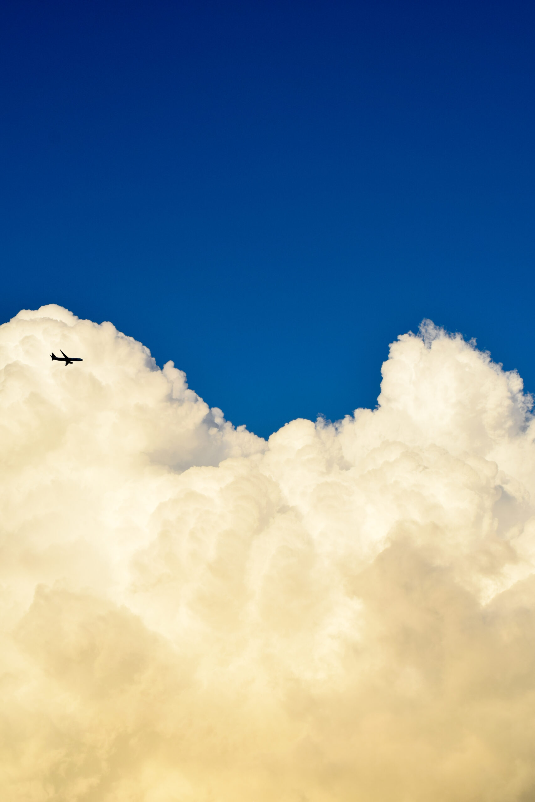 Plane crossing dense Bangalore clouds